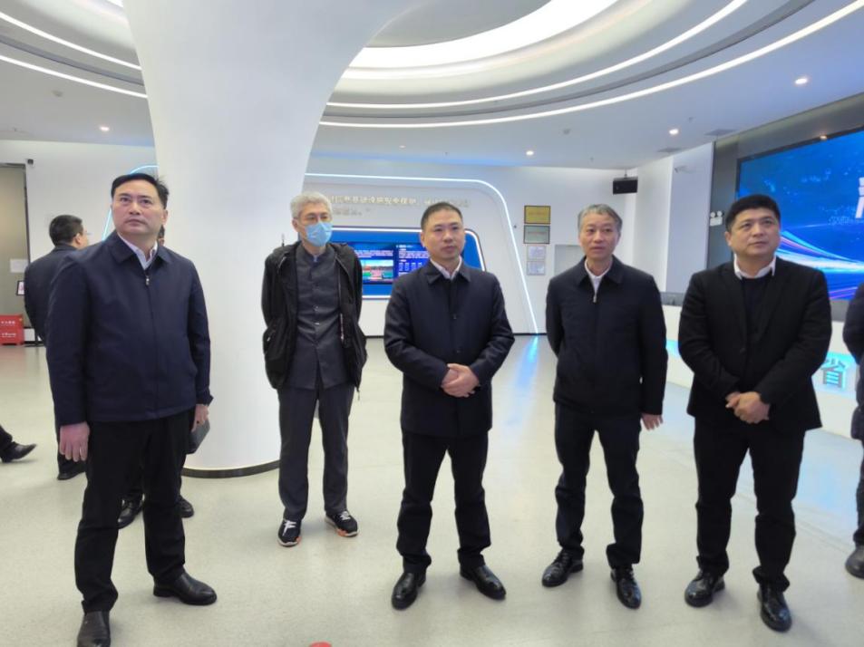 胡总国智云调研1